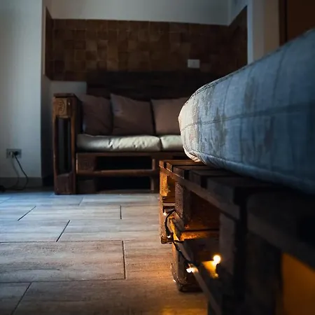 La Casa Nel Bosco Apartment *